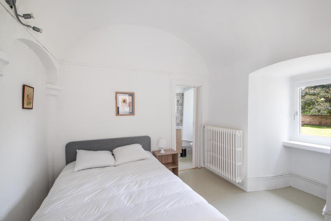 Cabana & Le Gite De La Tour - Proche Macon Nord Lugny Eksteriør bilde